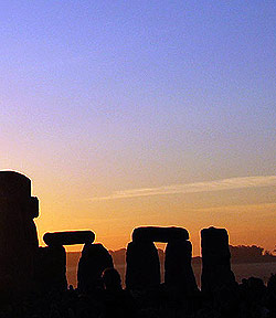 Stonehenge při západu slunce